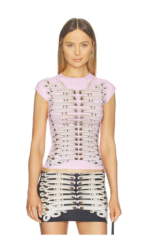 1xblue hassar t-shirt in pink.