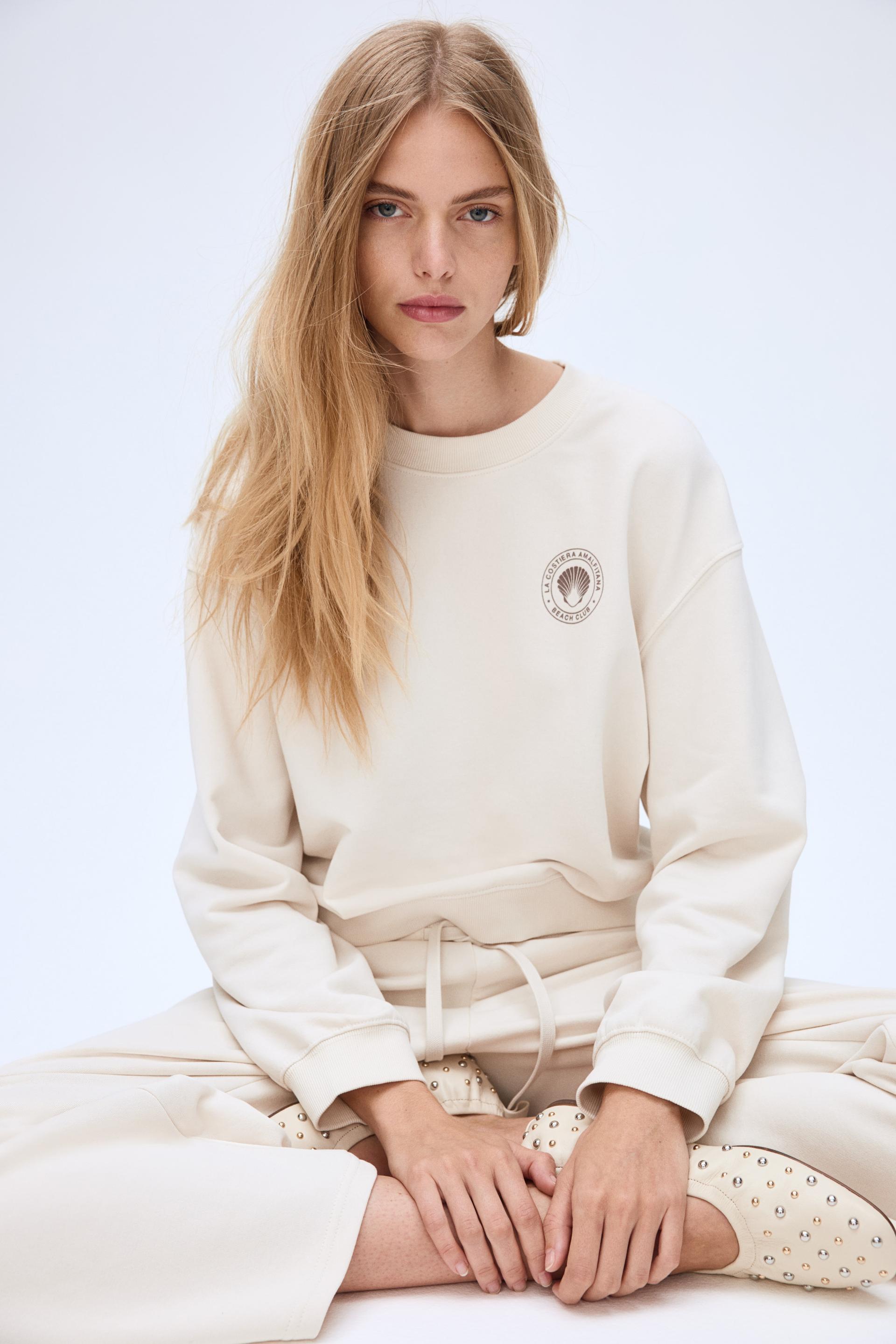 2-piece sweatsuit