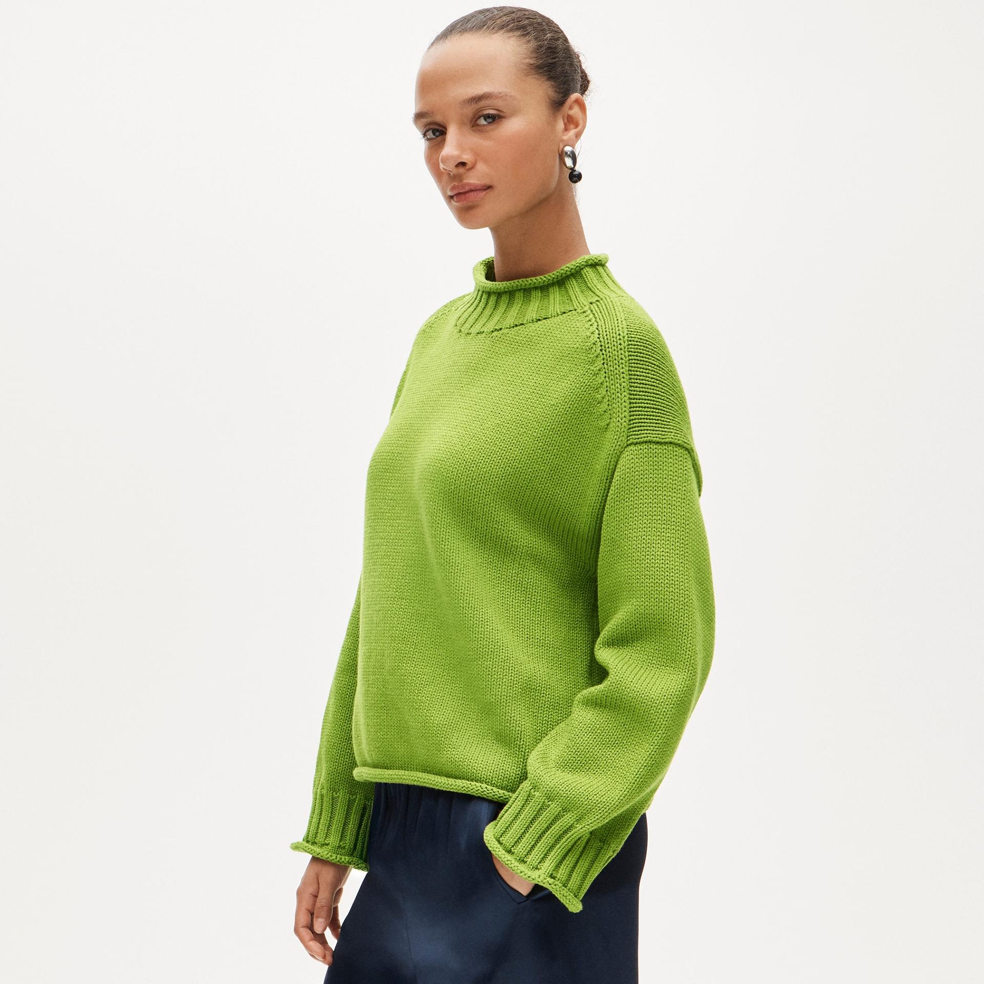 2025 rollneck&trade; sweater in stripe