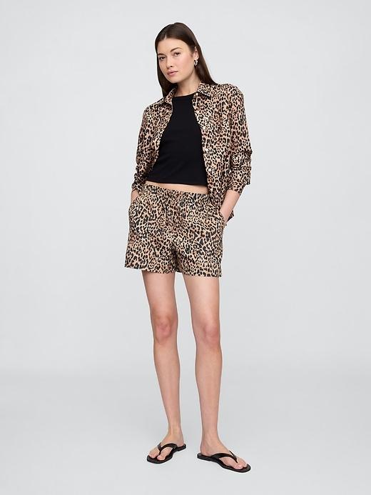 4" mid rise easy pull-on linen-blend shorts