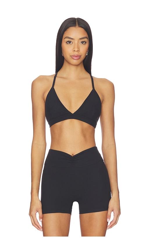 437 the lift sports bra in black.