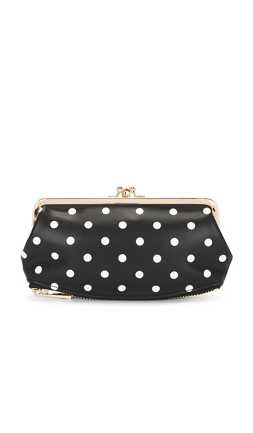 8 other reasons the kiss lock clutch in black.