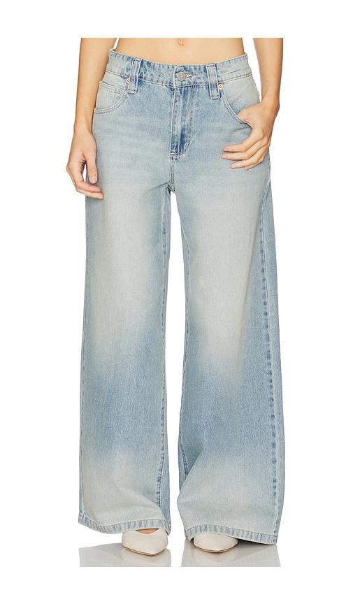 abrand 99 mega baggy jeans in blue.