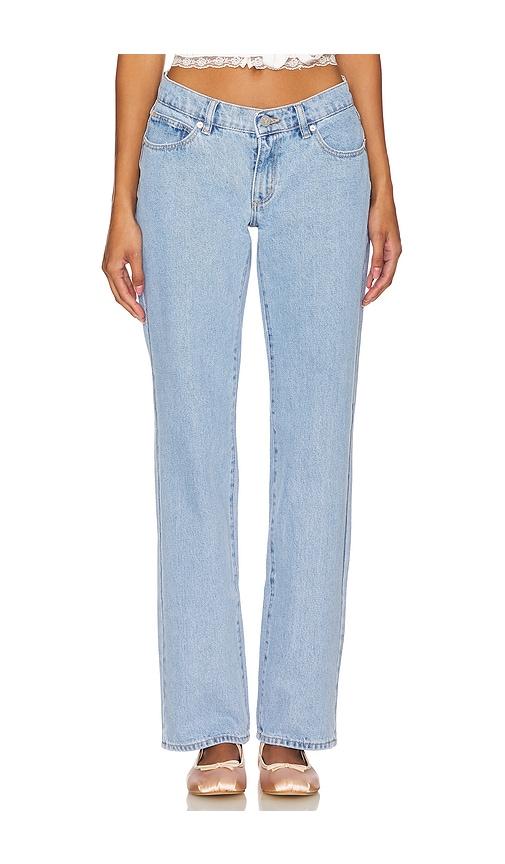 abrand 99 straight jeans in denim-light.