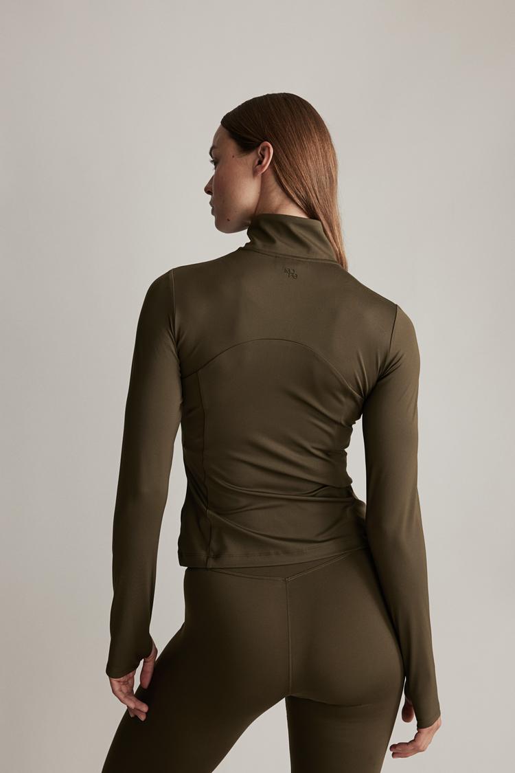 activewear jacket in softmove™
