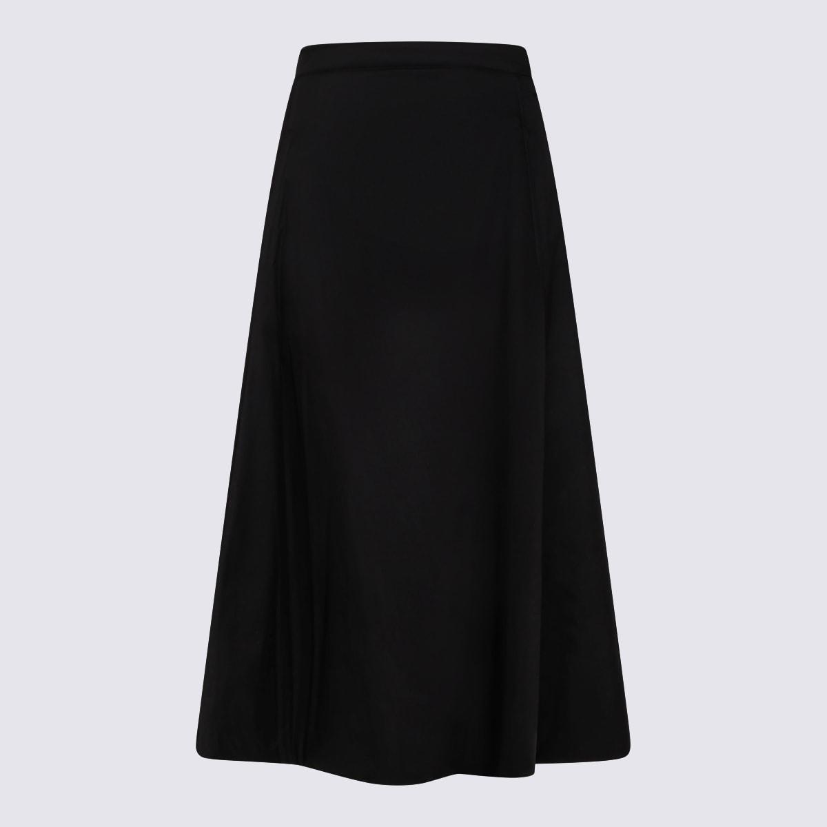 add black skirt
