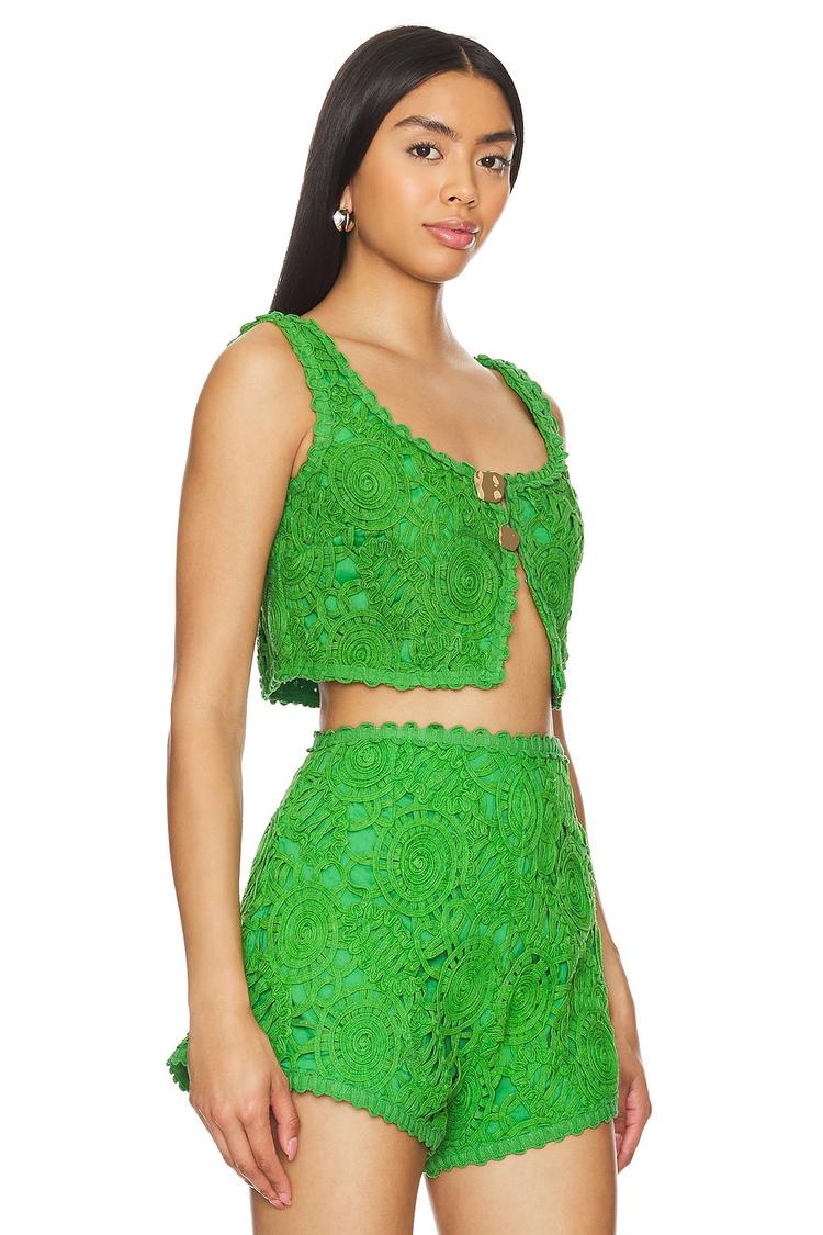 aella crop top