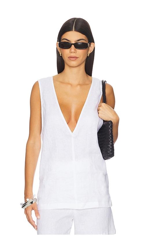 aexae linen v neck top in white.