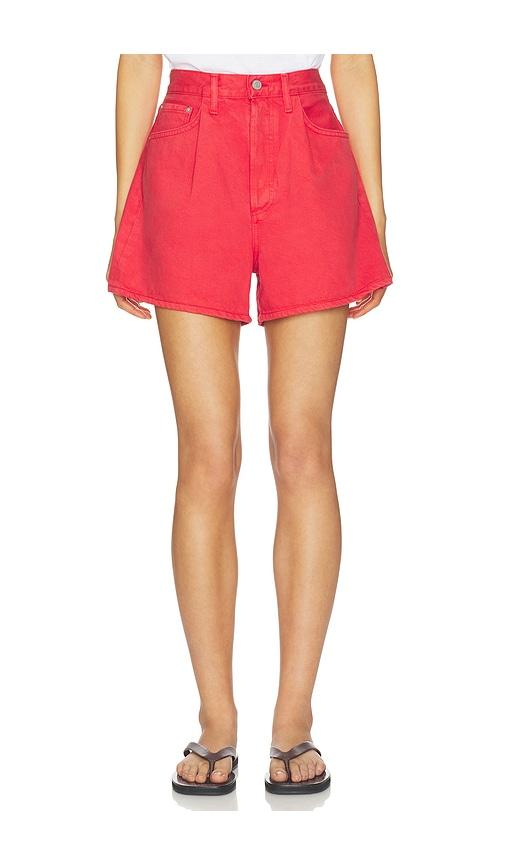 agolde rhoda pleated a-line shorts in red.