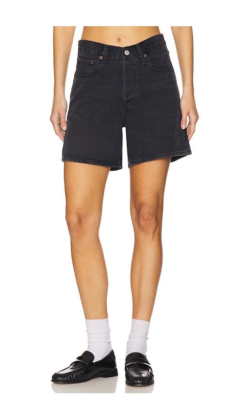 agolde v-waist short in black.