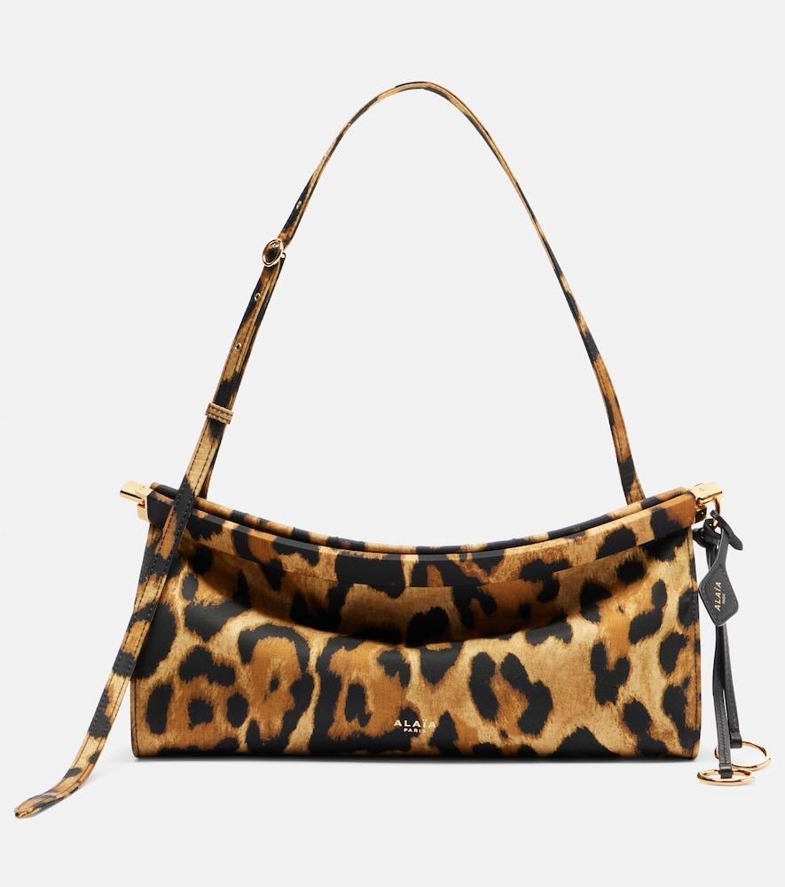 alaïa le click east west medium shoulder bag