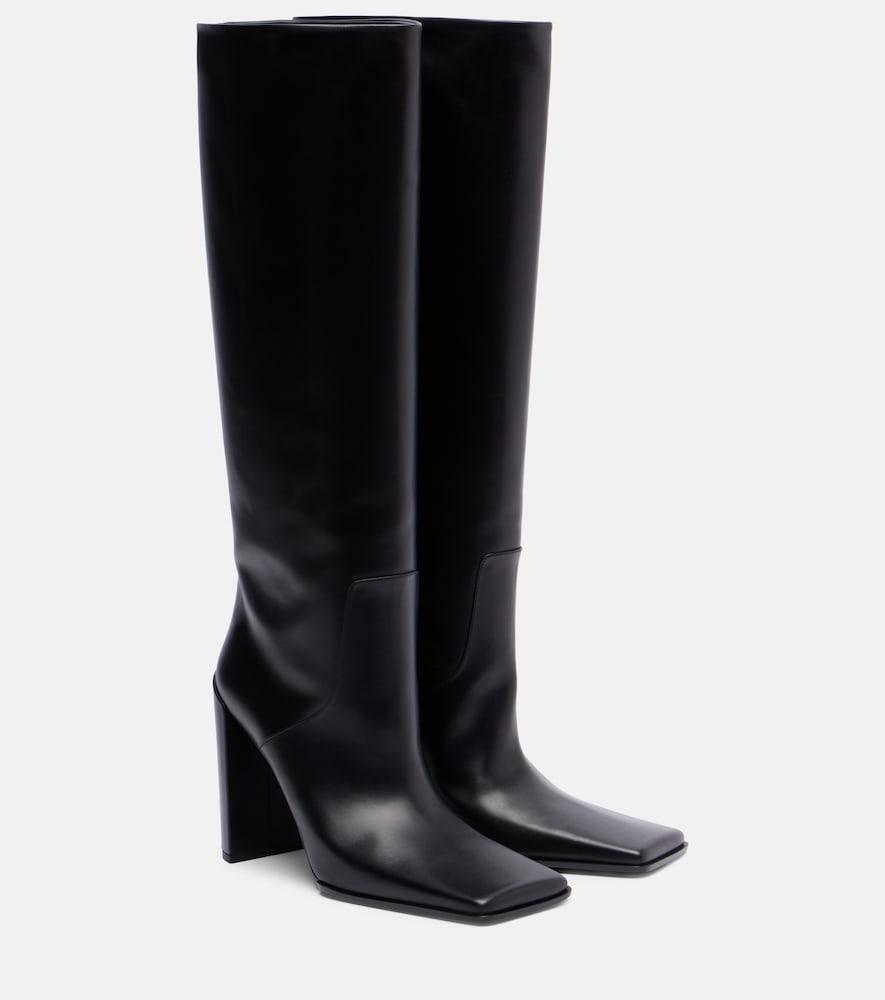 alaïa square leather knee