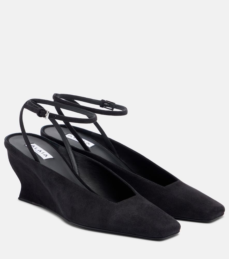 alaïa wave suede wedges