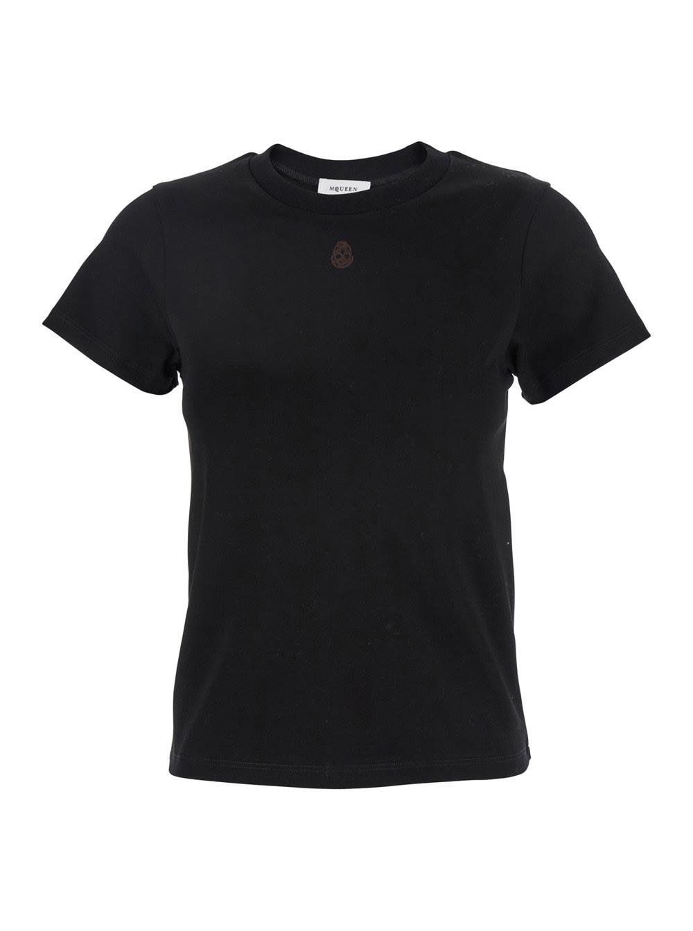 alexander mcqueen black crewneck t-shirt with skull embroidery