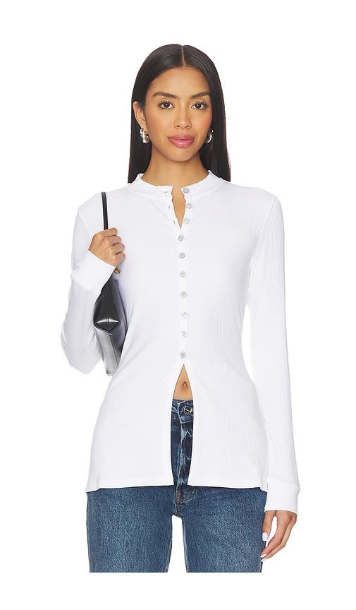 aligne daphne rib placket top in white.