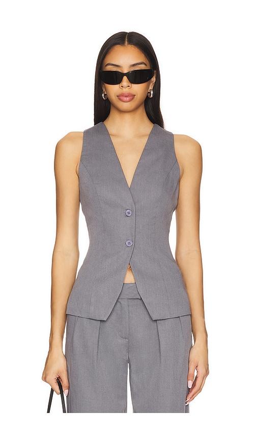 all the ways libbi open back vest in grey.