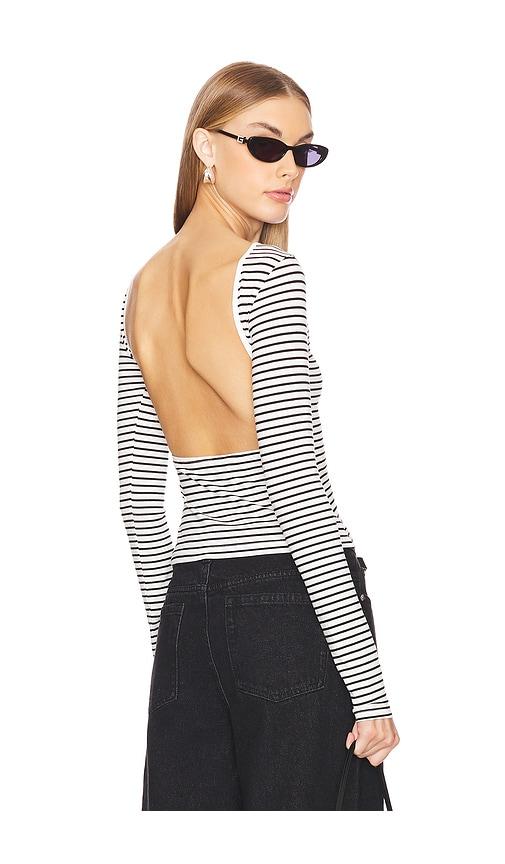 all the ways skyler top in black,white.