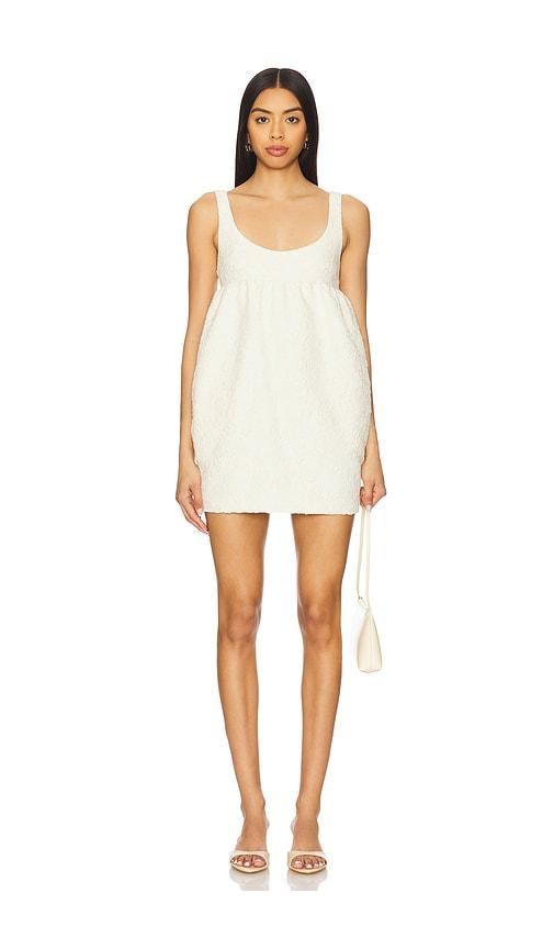 amanda uprichard bello dress in white.