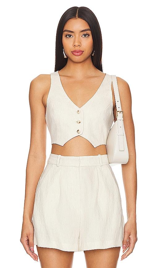 amanda uprichard ethan cropped vest in beige.