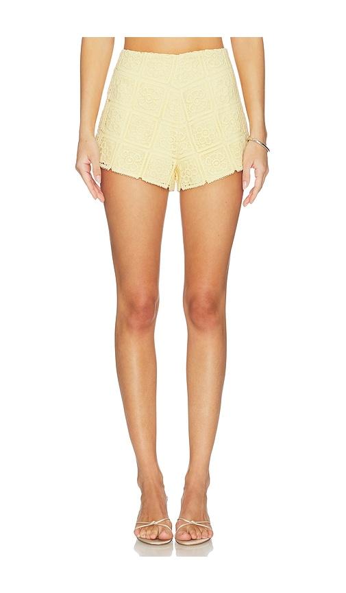 amanda uprichard x revolve cara shorts in lemon.