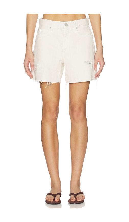 amo denim billie short in cream.