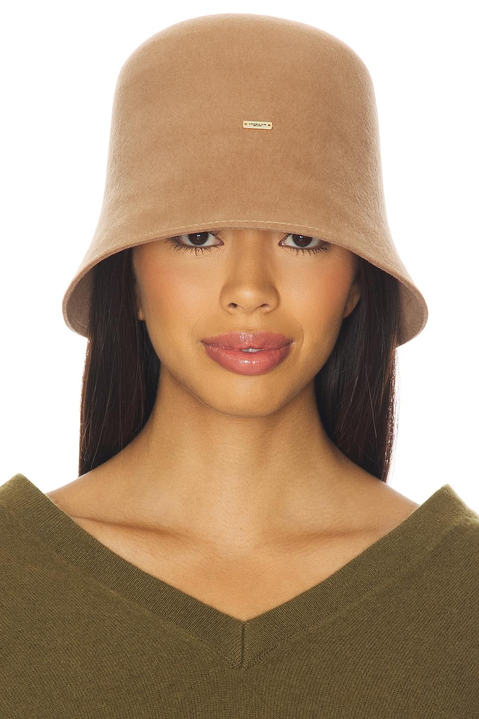 anaïs bucket hat
