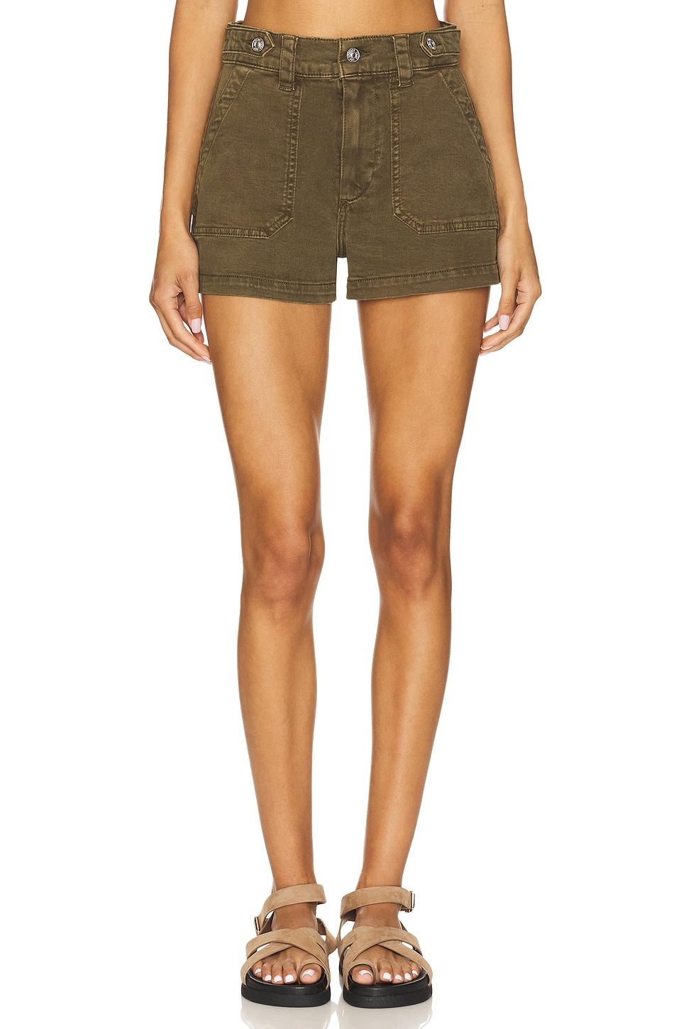 anessa short