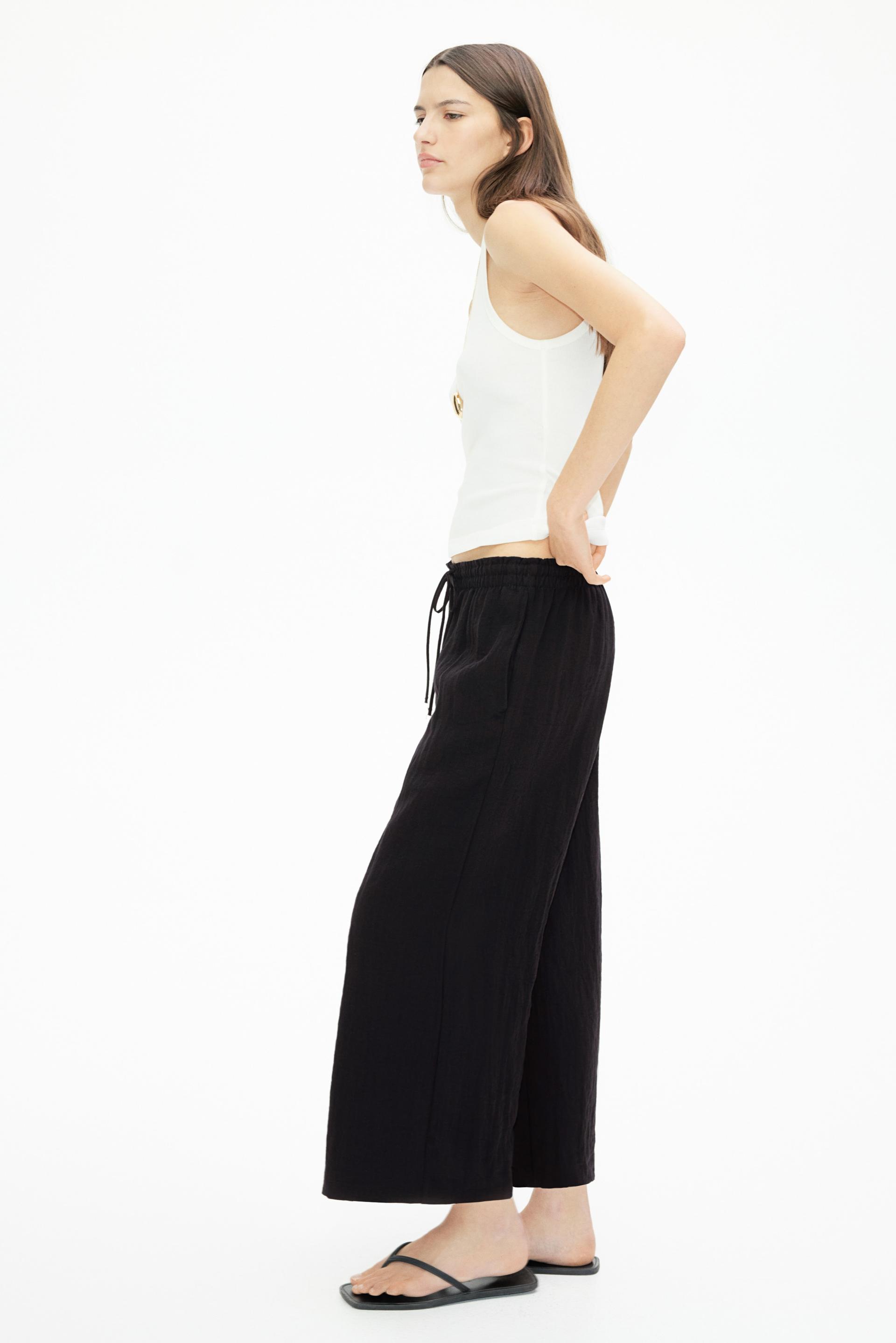ankle-length pants