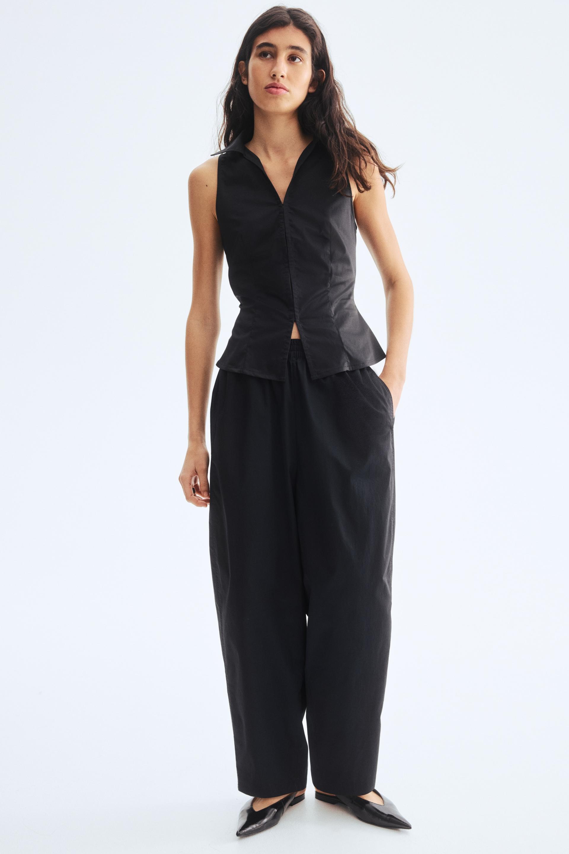 ankle-length pull-on pants