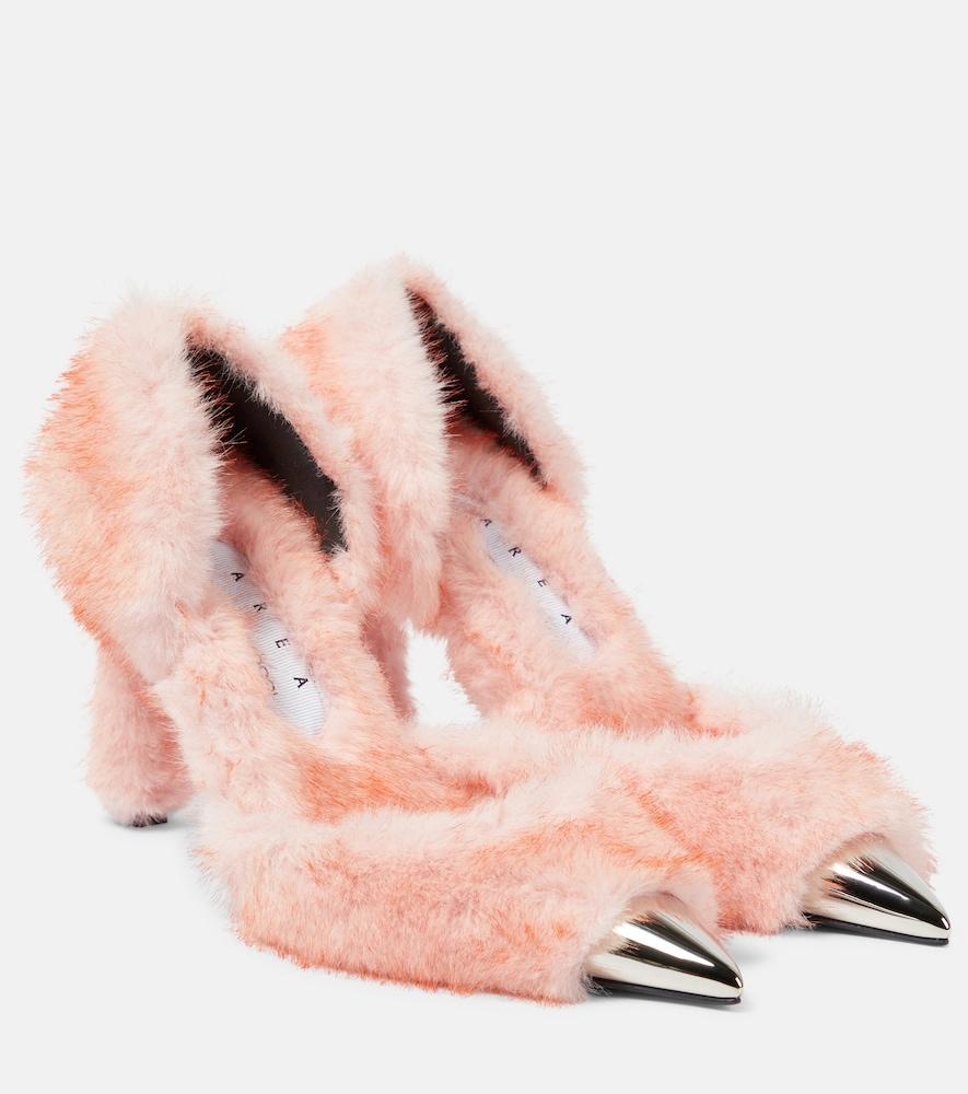 area dagger faux fur