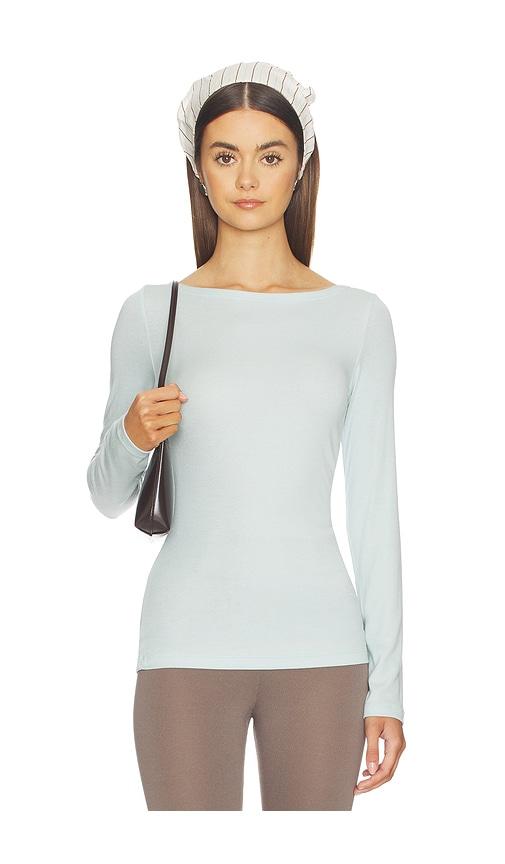 artless lane boatneck top in baby blue.