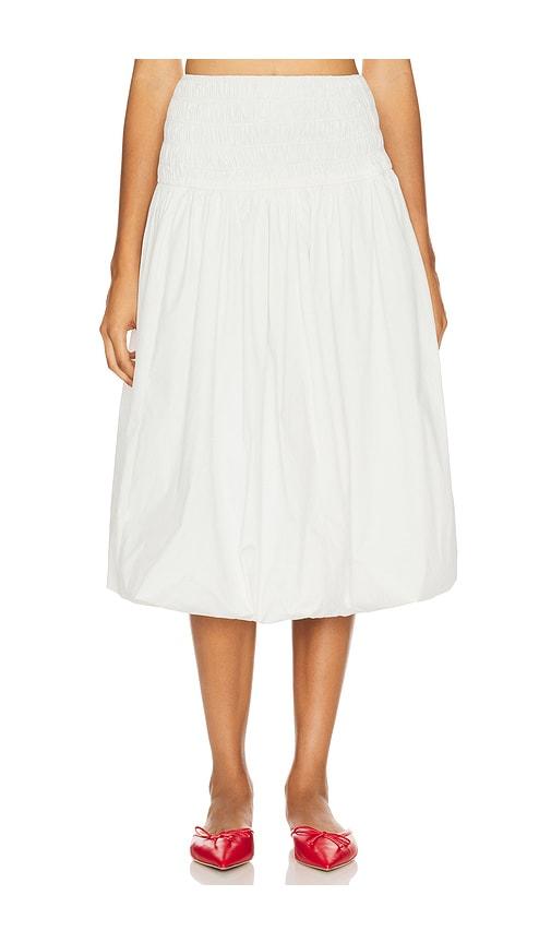 astr the label alani skirt in white.