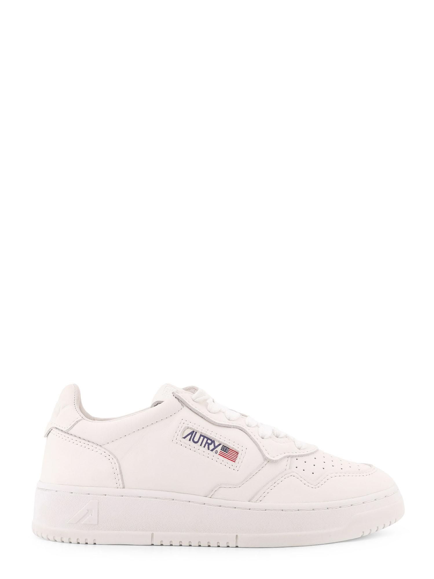 autry medalist low leather sneakers