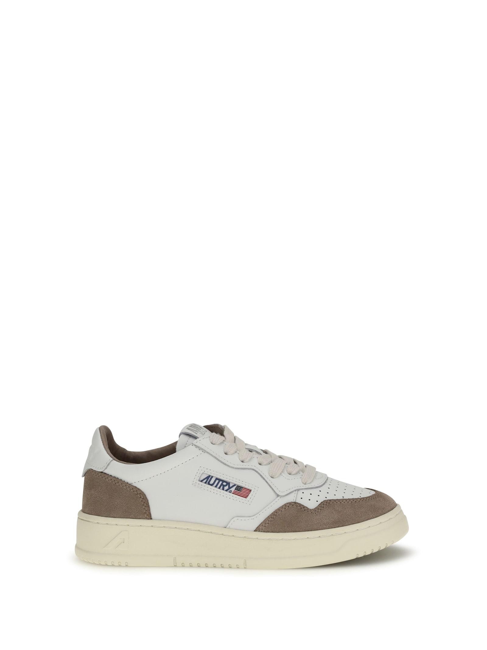 autry medalist low sneakers