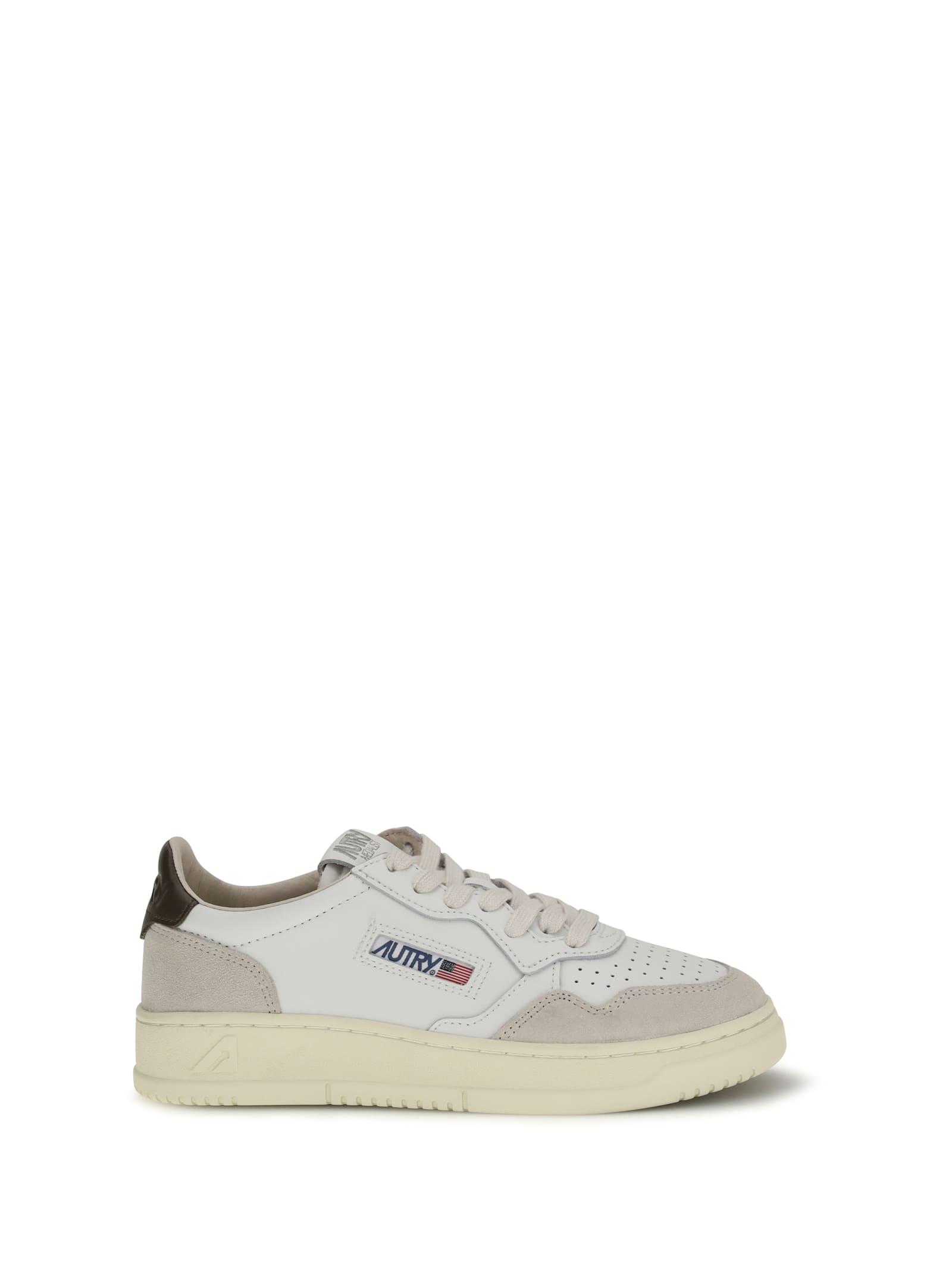autry medalist low sneakers
