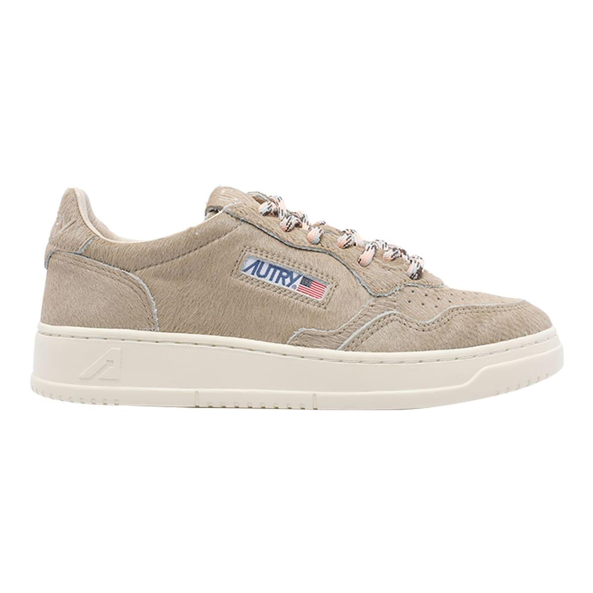 autry medalist low sneakers