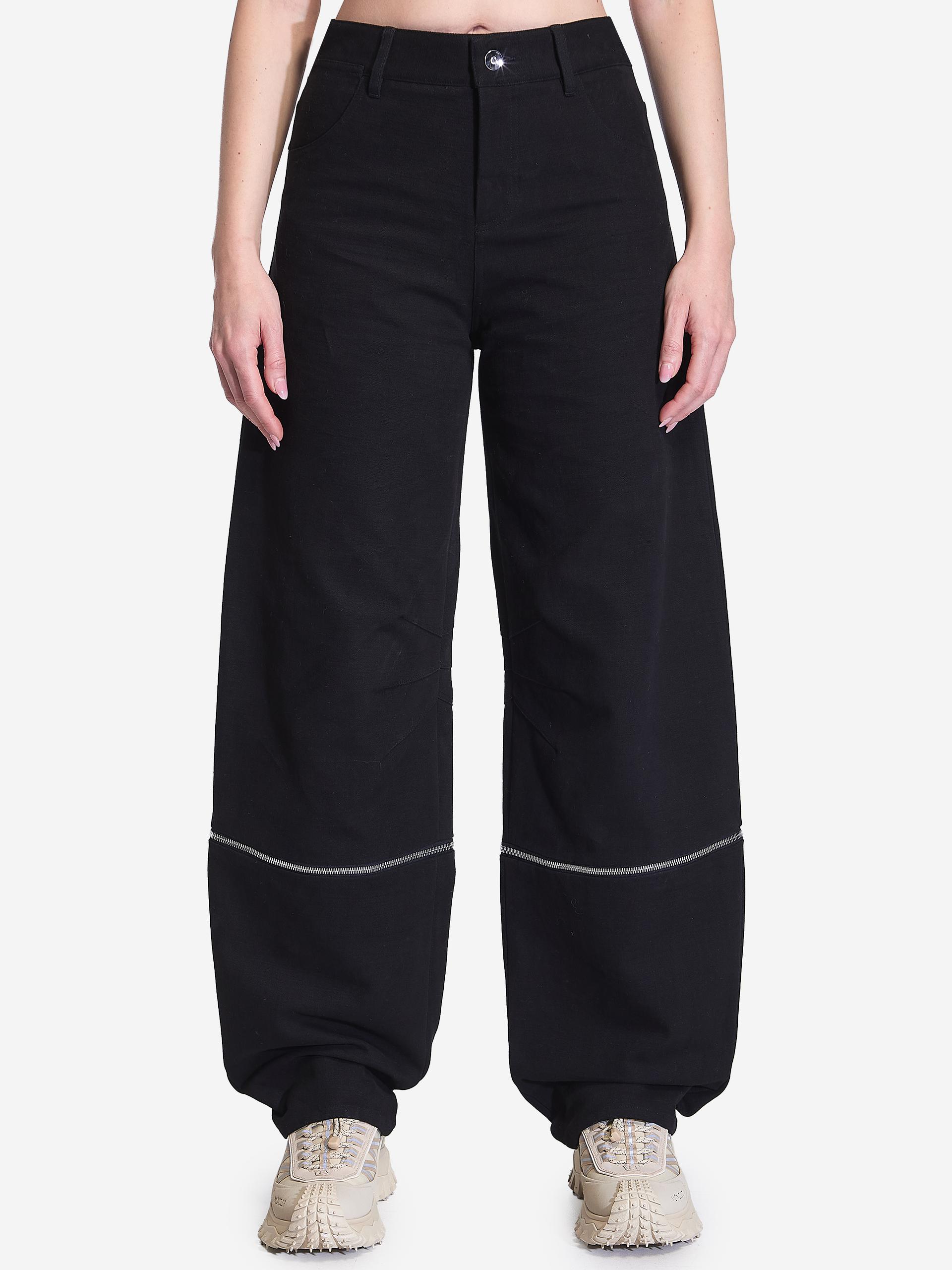baggy pants