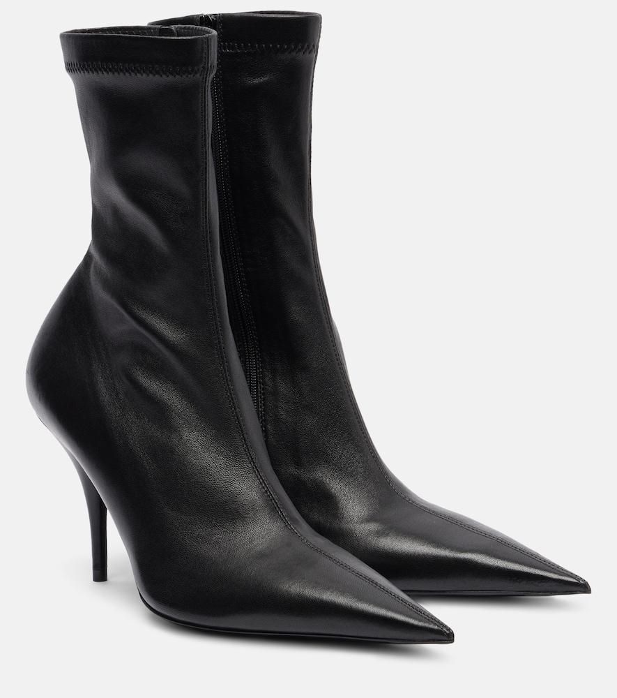 balenciaga avenue 90 leather ankle boots