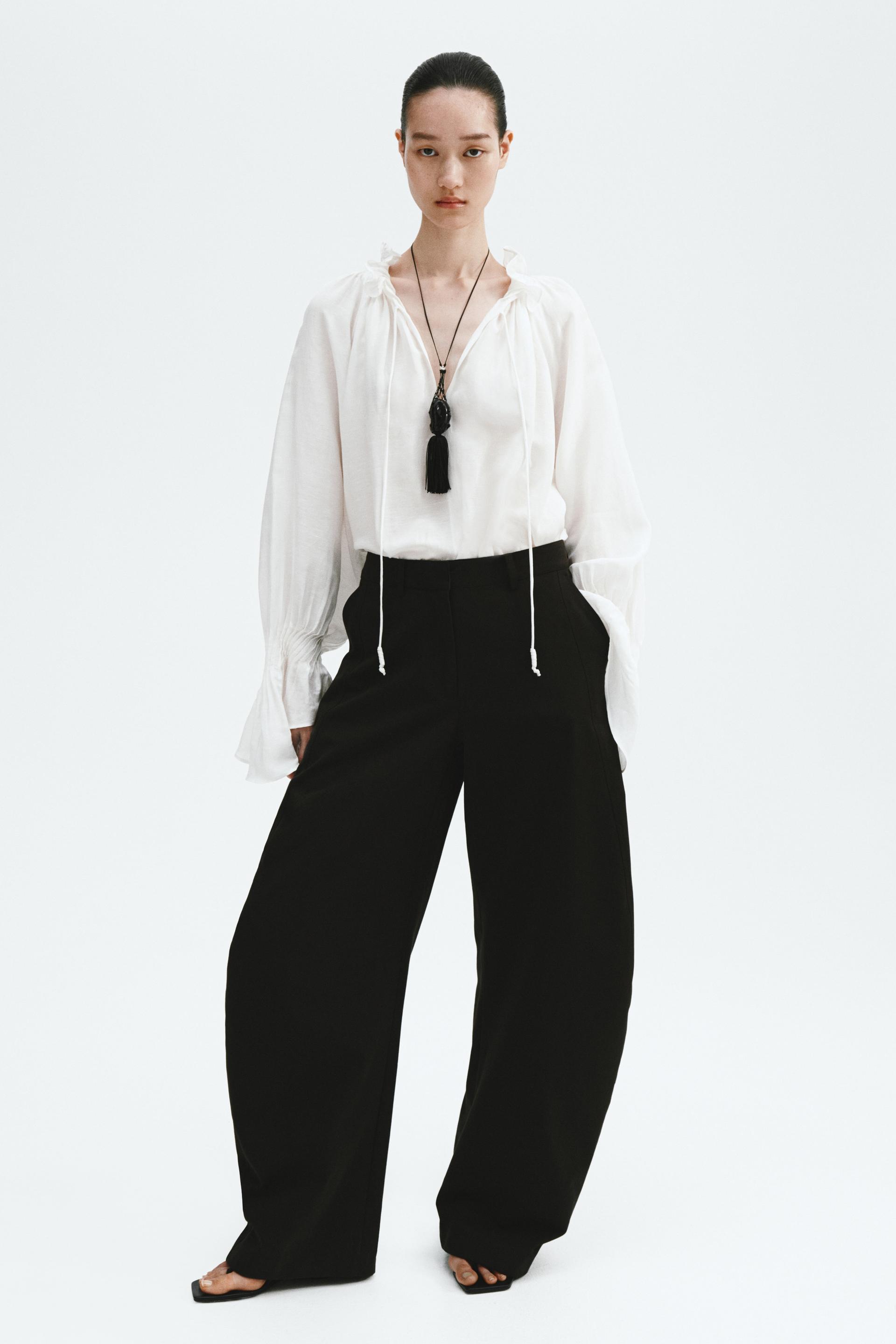 balloon-leg pants