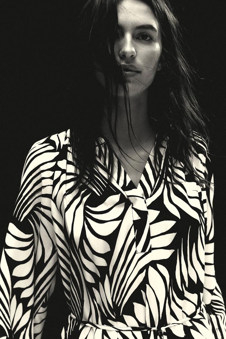balloon-sleeved dress