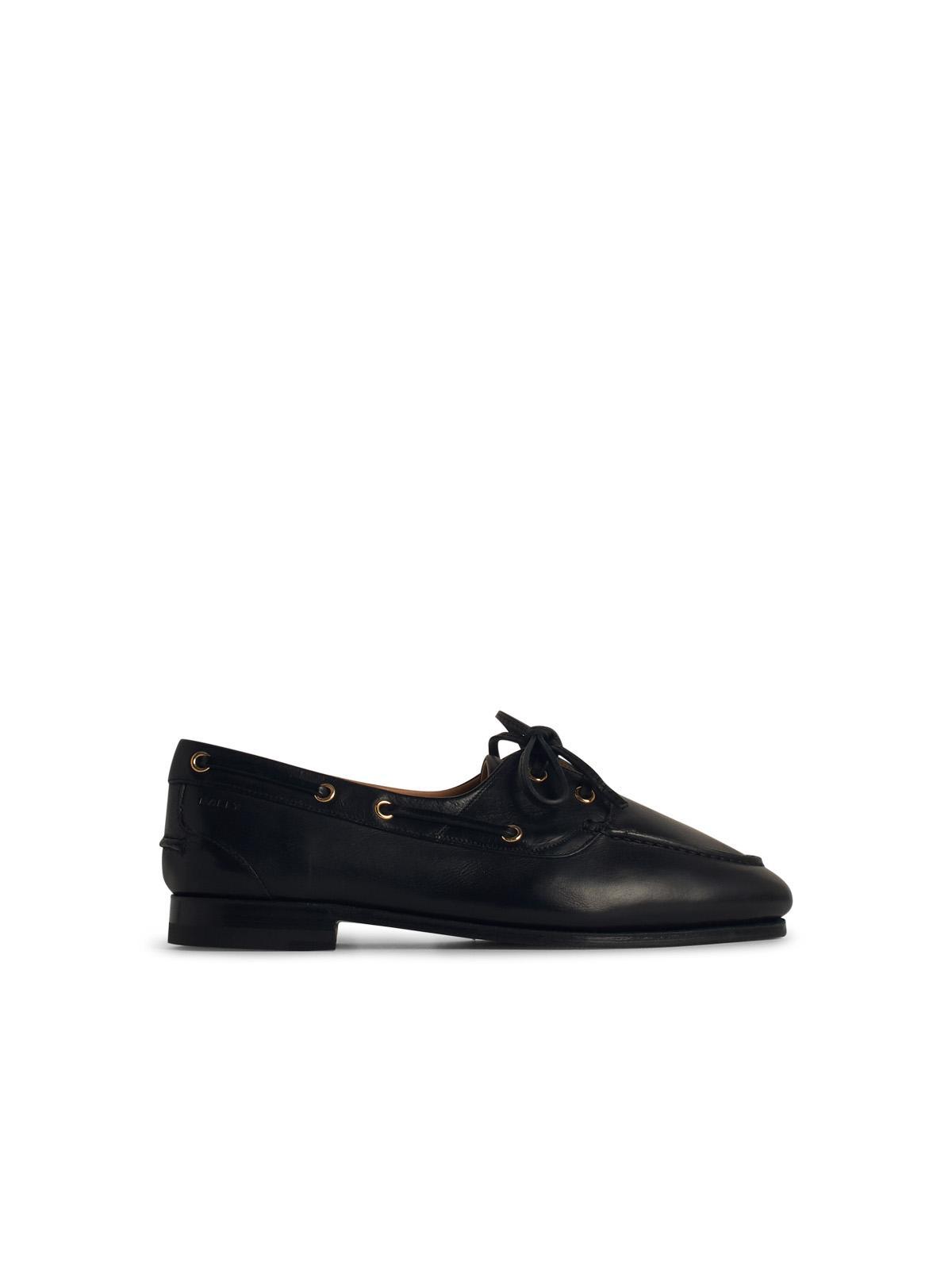 bally leather loafers