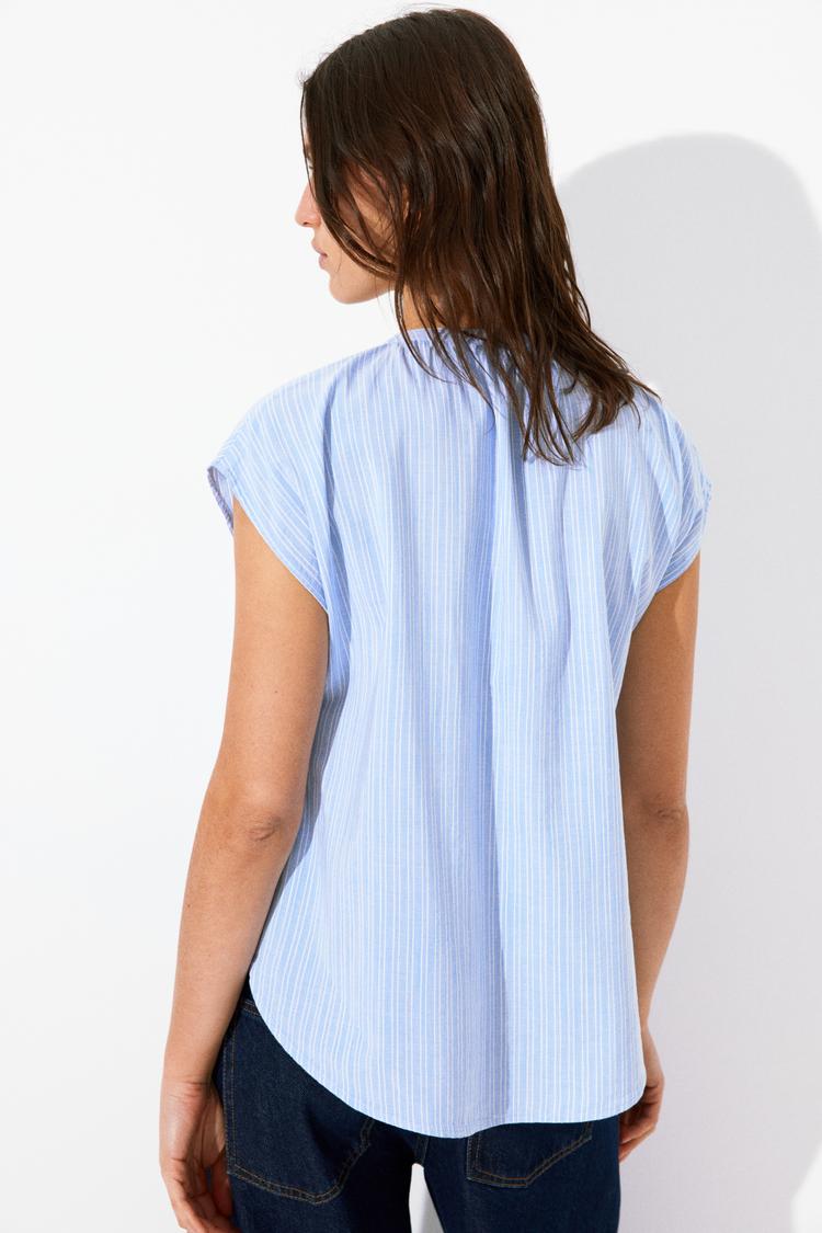 band-collar blouse