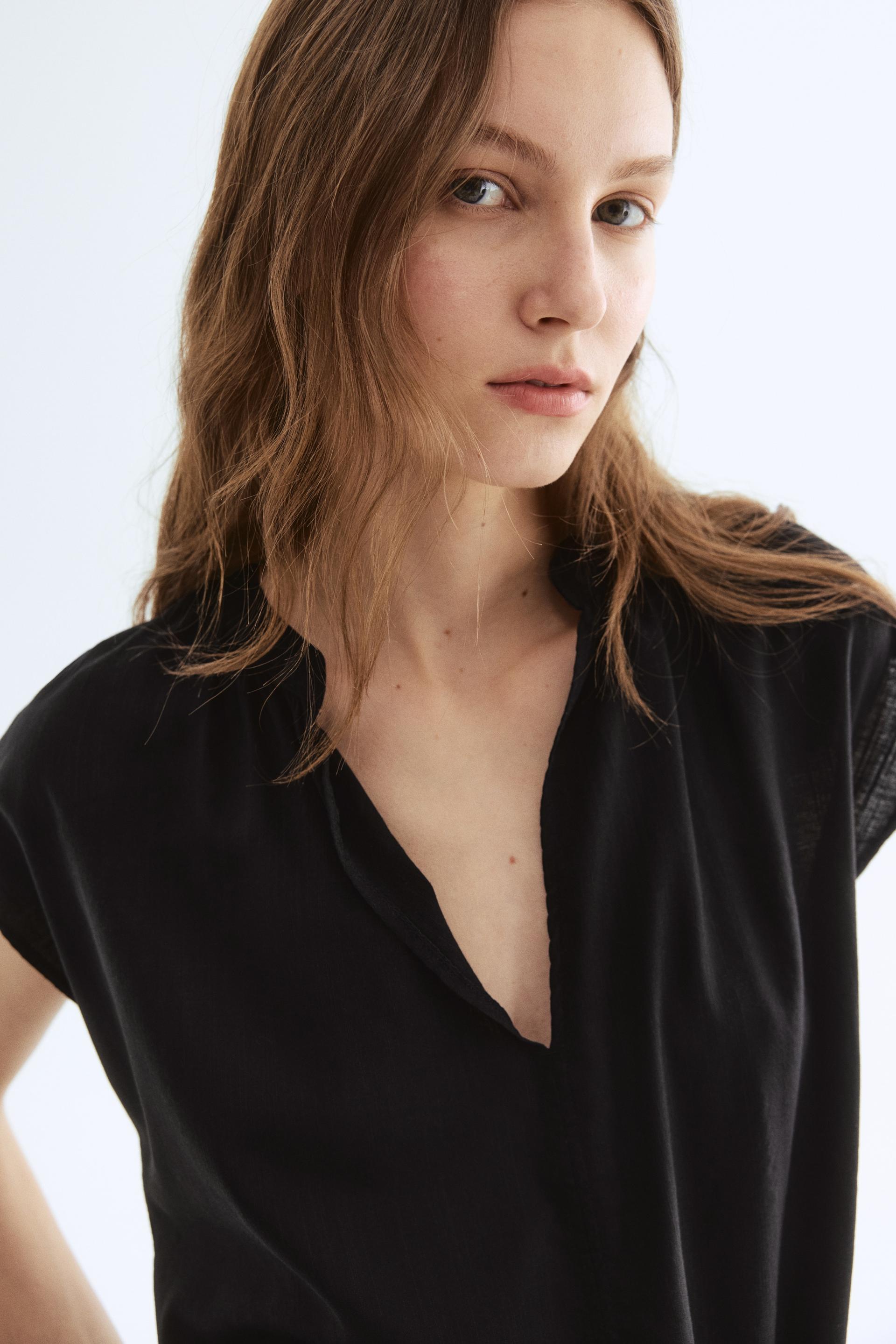 band-collar blouse