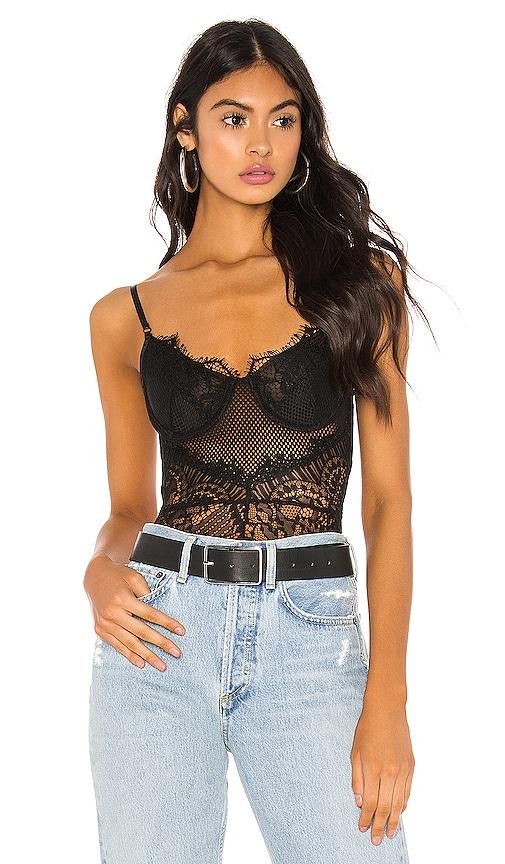 bardot nikki lace bodysuit in black.