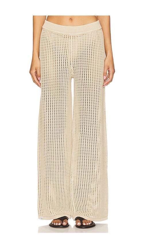 barefoot dreams sunbleached pant in beige.