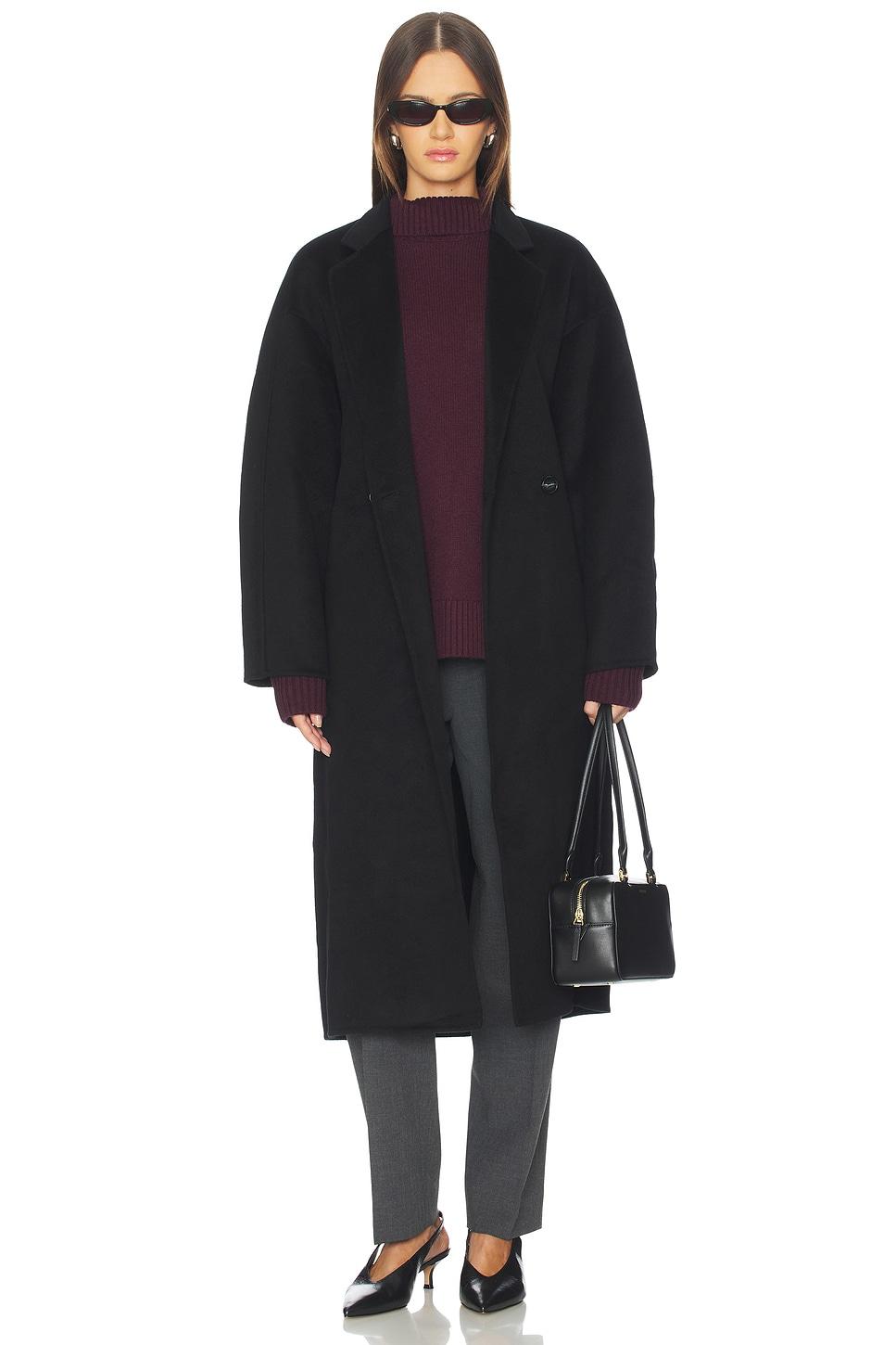 basile coat