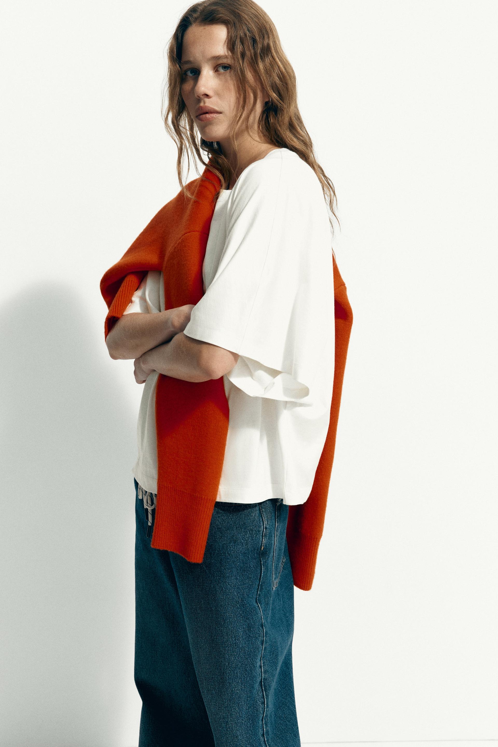 batwing-sleeved t-shirt