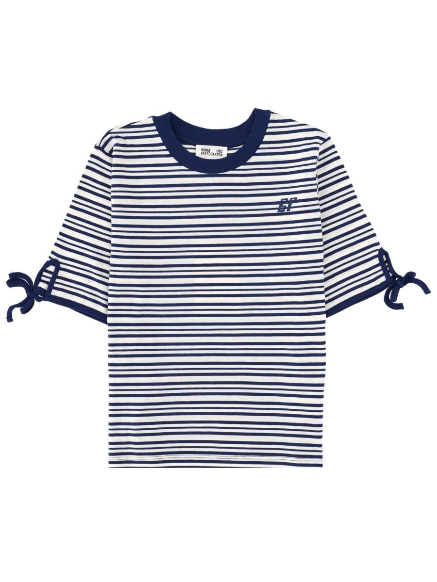 baum und pferdgarten t-shirt janet