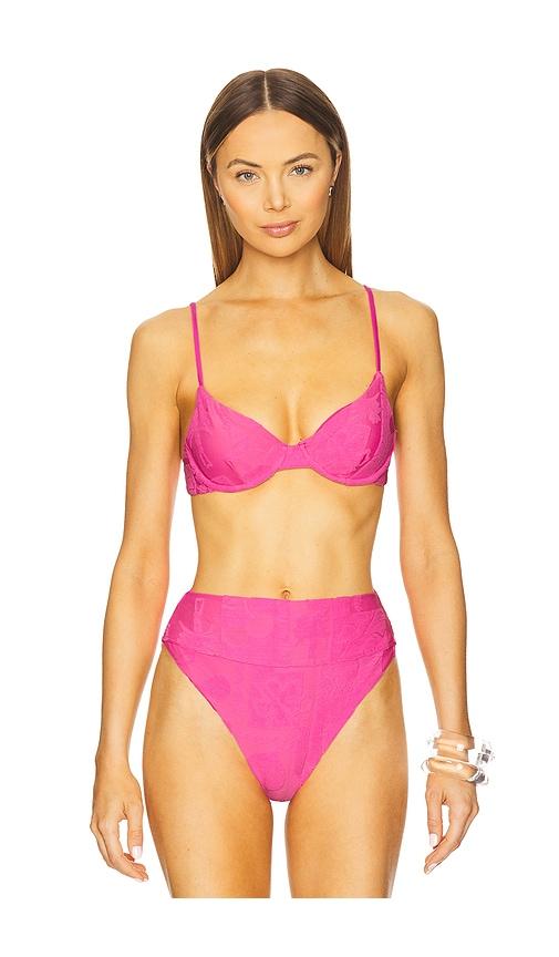 beach riot camilla bikini top in pink.