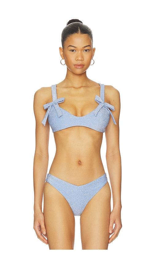 beach riot darlene bikini top in blue.